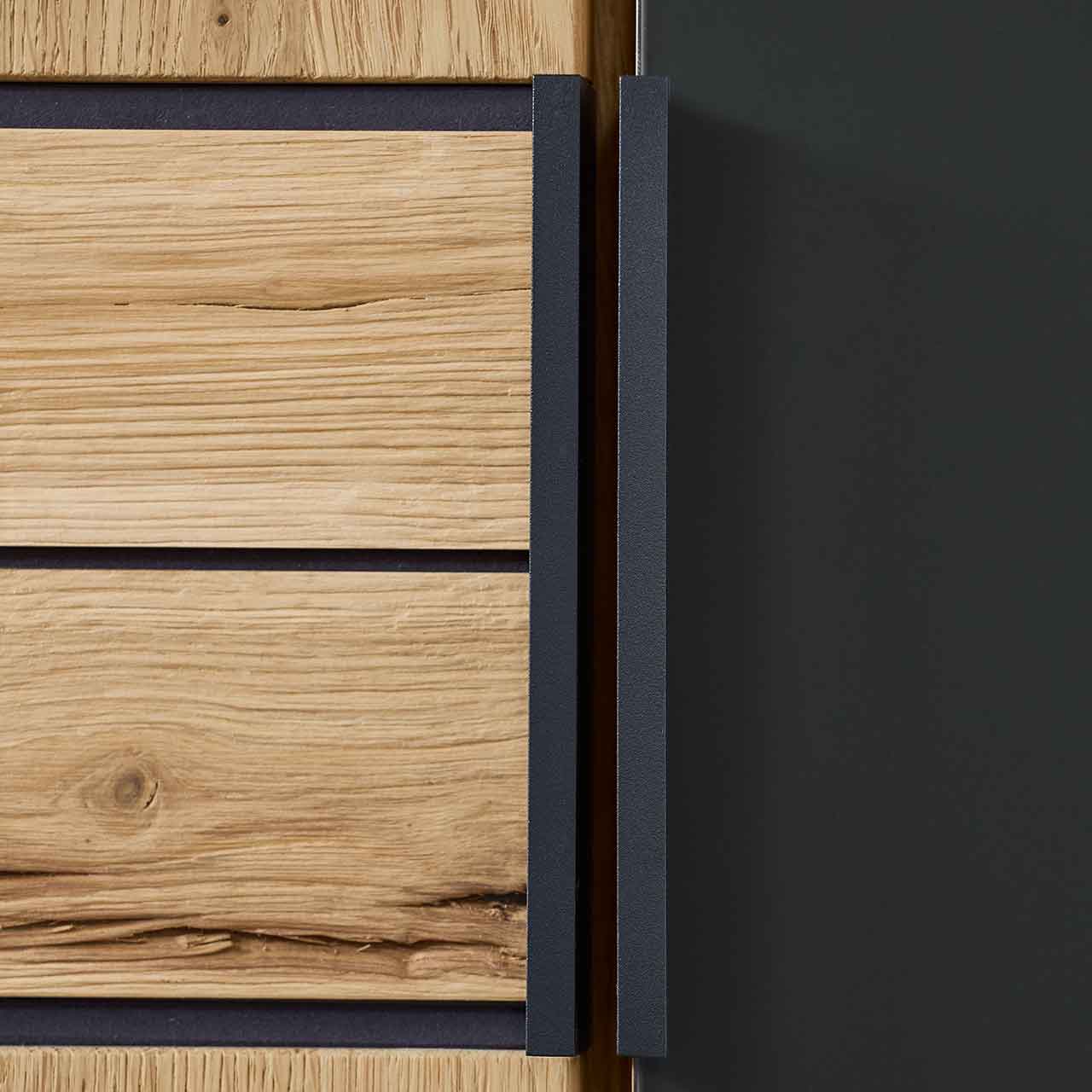 WSM-4300-SCHRANK-DETAIL-5 WSM 4300 - Kleiderschrank Mattglastür 6600MG