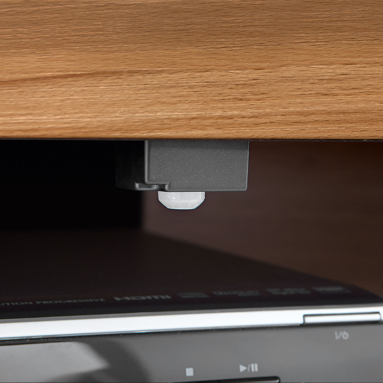 SOLEO 3000 MEDIENELEMENT SENSOR KERNBUCHE Eine Detailaufnahe von der Sensor Technik