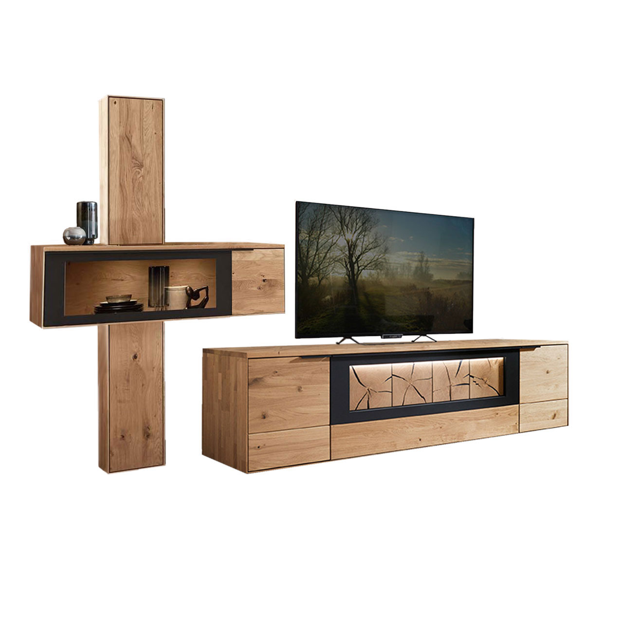 Wohnzimmer Type 0111G, aus 1 Hängeelement als Zweiteiler ein oberes und ein unteres Element mit Holztüren, kombiniert mit einer querliegende Hängevitrine und einem Lowboard mit Hirnholz Akzent.
