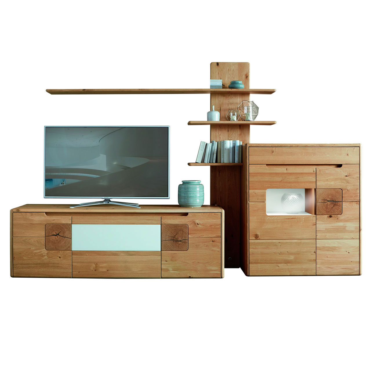 WM-solento-kombination-type-0103-2 SOLENTO - 3-teilige Wohnwand 0103, mit Magnolie Akzent. Bestehend aus einem Lowboard, Wandpaneel mit drei Ablagen und einem Highboard mit Vitrieneneinsatz.