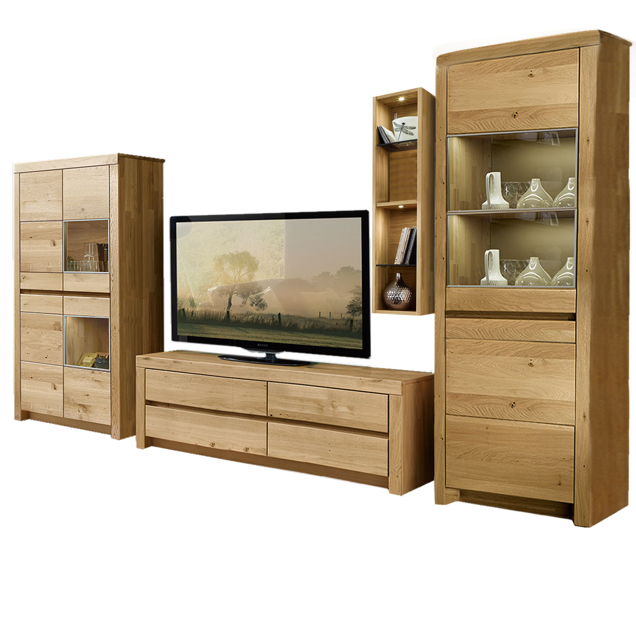 Soleo3000-Wohnkombi-Type-3002-WILDEICHE SOLEO 3000 - Wohnwand 3002 in Wildeiche, bestehend aus einem Lowboard, Highboard mit zwei Vitrinenfächern und eine hohem Schrank ebenfalls mit einem Vitrinenfach im oberen Teil des Schrankes.