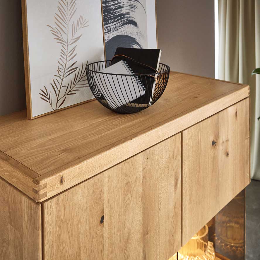 WM2520 Highboard Akzent in Wildeiche obere Platte