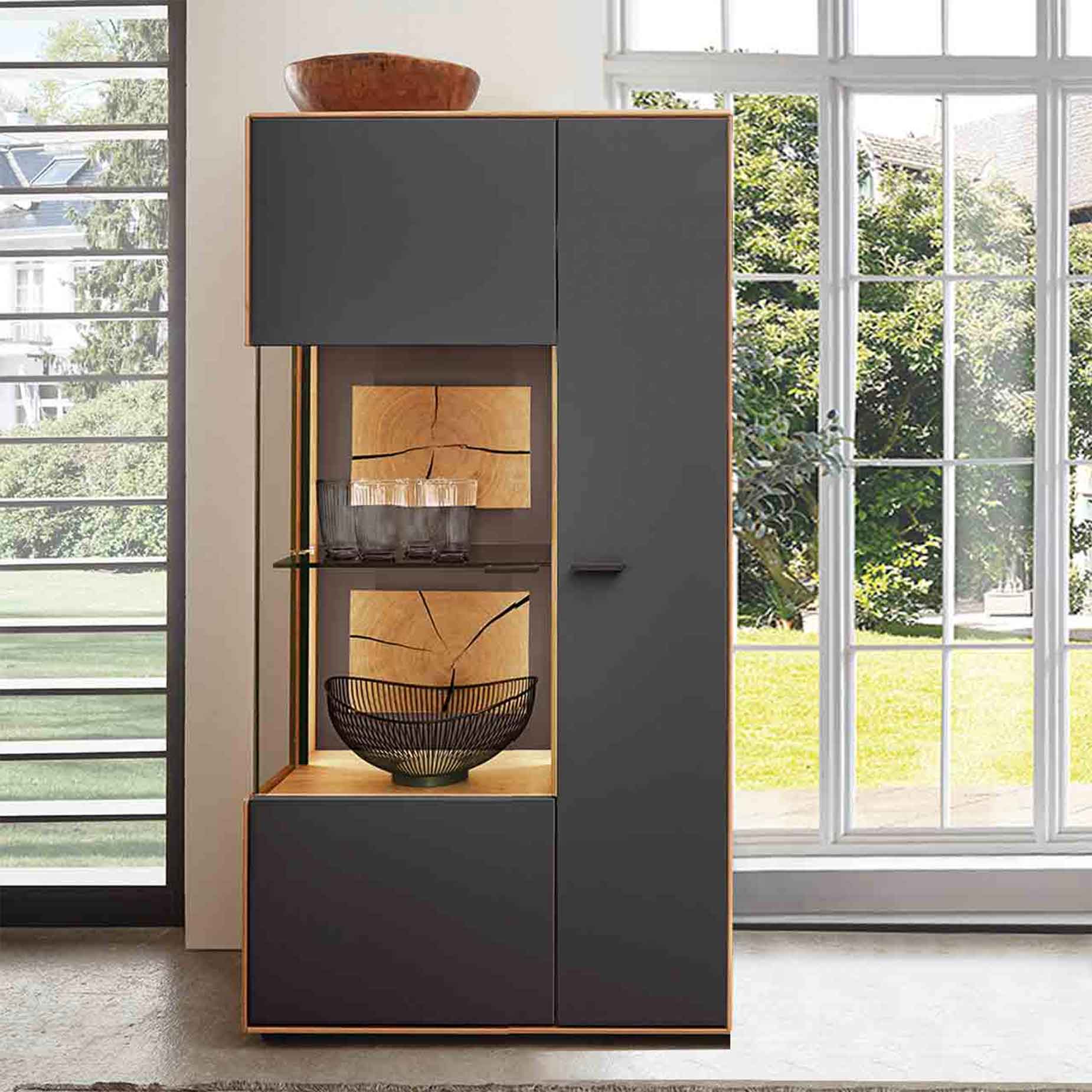 WM 2410 - Highboard's